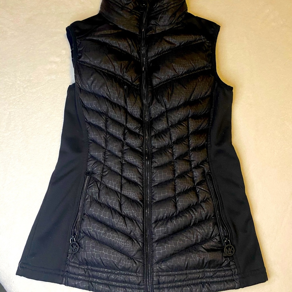 Black Waterproof Puffer Style Michael Kors Vest Size Extra Small
